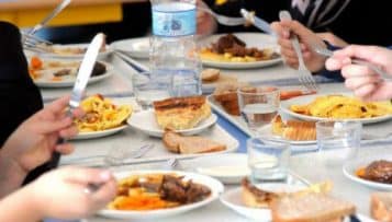 Un tarif unique de restauration scolaire pour les collèges et lycées ?