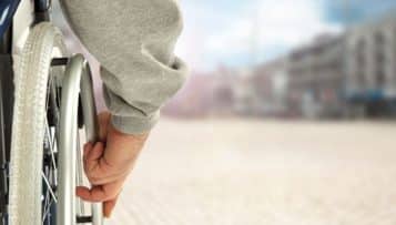 Faciliter le droit de vote des personnes handicapées et des personnes âgées