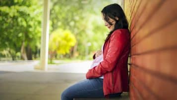 Des propositions de loi pour autoriser la gestation pour autrui