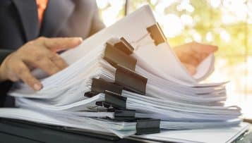 Il faut vérifier le contenu des dossiers de candidatures