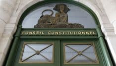 Le Conseil constitutionnel valide la loi interdisant le cumul des mandats