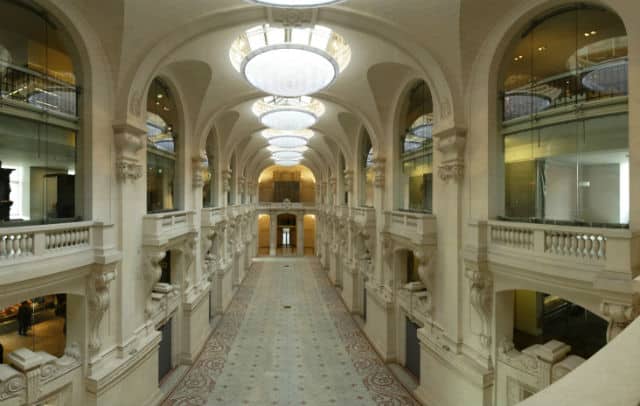 Cent millions d'euros investis d'ici 2020 pour les musées de la ville de Paris