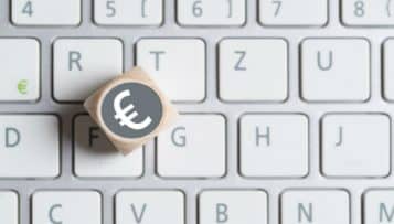 Fonctionnaires territoriaux : le salaire net moyen quasi stable en 2013