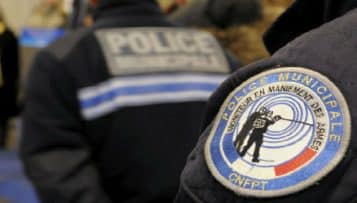 Gérard Collomb ouvre la voie à l'armement de la police municipale à Lyon