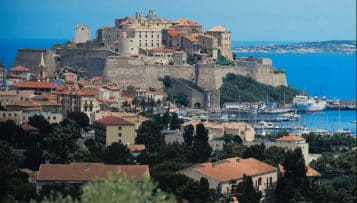 Une aide de 104 millions d'euros versée à la Corse pour régler des emprunts toxiques