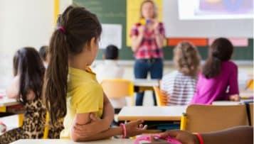 Le gouvernement revalorise les profs, à moins d’un an de la présidentielle