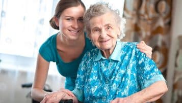 Aide à domicile: 50 millions d’euros pour soutenir des services de qualité