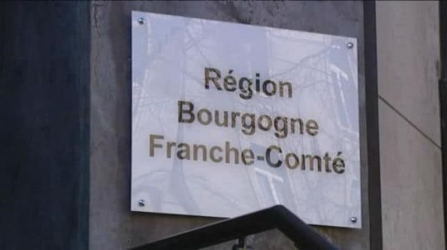 Bourgogne-Franche-Comté : manifestation des agents qui refusent de payer "l'addition de la fusion"