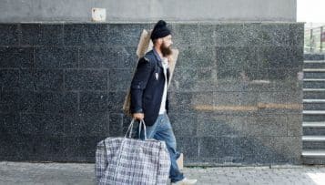 Hébergement d’urgence : une application numérique pour mieux orienter les sans domicile