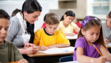 réforme macron assouplissement rythme scolaire devoirs