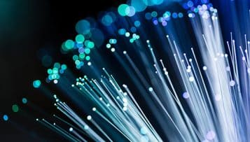 Internet : le déploiement de la fibre creuse les inégalités et renchérit les tarifs selon l'UFC