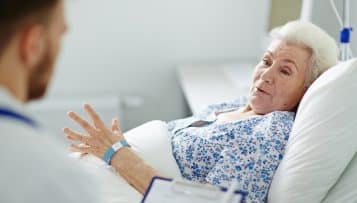 Urgences : améliorer la prise en charge des seniors pour désengorger les services