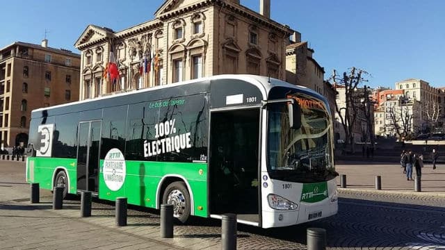 La métropole d'Amiens va s'équiper d'une quarantaine de bus 100% électriques