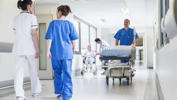 Les Français pessimistes sur l'avenir des hôpitaux d'après un sondage Odoxa