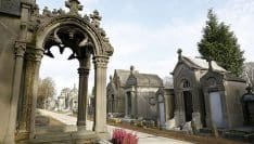 Roubaix vend des chapelles funéraires aux enchères à un euro