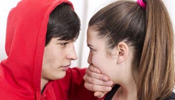 Prévenir les violences sexistes et sexuelles chez les 15-18 ans