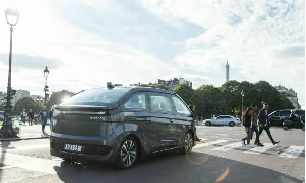 Après le minibus à Lyon, Navya se lance dans le taxi autonome