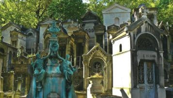 Paris lance le "Printemps des cimetières"