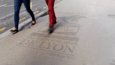 Bordeaux s'oppose à la publicité éphémère sur les trottoirs de son centre