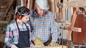 Le gouvernement annonce 20 mesures pour transformer l’apprentissage