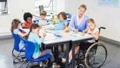 Le recrutement des accompagnants d’élèves en situation de handicap est élargi