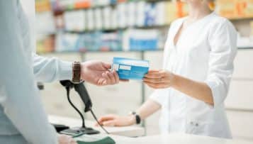 Médicaments : le ministère veut améliorer les remontées d'infos