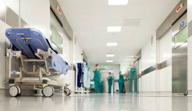 Les hôpitaux publics craignent que leur déficit "augmente encore" en 2018