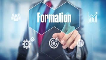 Le gouvernement ambitionne de former un million de jeunes peu qualifiés et un million de chômeurs d’ici 2022 pour favoriser le retour à l'emploi