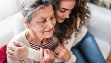 Personnes âgées : une campagne européenne contre l’âgisme