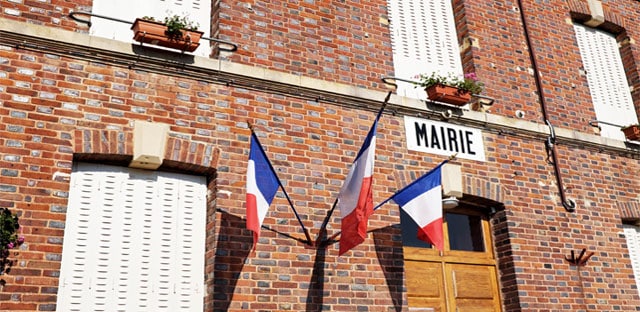 La Lettre aux Français risque d'aboutir à un simple "raccommodage" selon les maires ruraux
