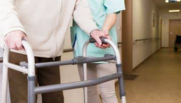 Aide aux personnes âgées : l'intersyndicale n'a pas été reçue à l'Élysée