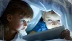 Enfants et écrans : des scientifiques appellent à une "vigilance raisonnée"