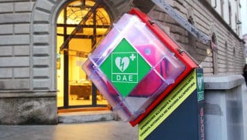 Les ERP vont devoir s’équiper de défibrillateurs externes
