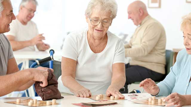 CNSA : une nouvelle campagne pour informer les personnes âgées et leurs proches
