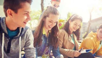 Éducation : Jean-Michel Blanquer lance la création de 240 internats nouvelle génération d'ici 2022