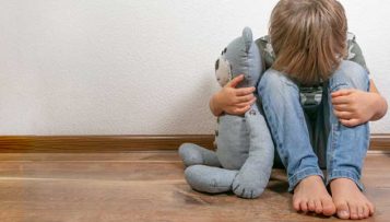 La France interdit la fessée, 40 ans après la Suède