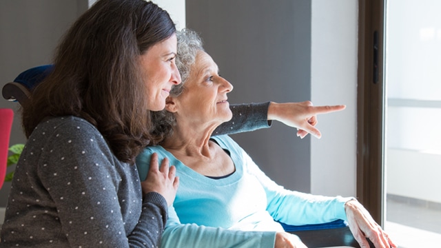 Le congé de proche aidant bientôt indemnisé