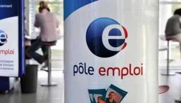 Le chômage poursuit sa décrue