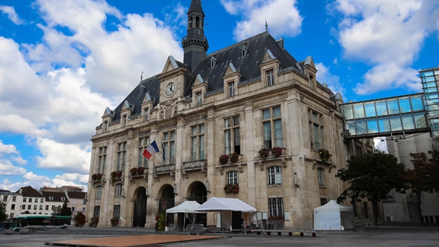 Cinq maires de Seine-Saint-Denis vont déposer un recours contre l'État pour "rupture d'égalité"