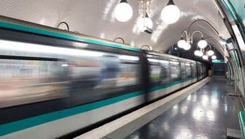 De plus en plus de sans-abris réfugiés dans le métro sont des travailleurs pauvres