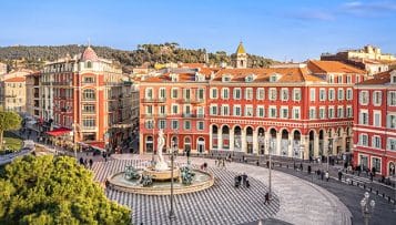 Coronavirus : dispositif sanitaire renforcé dans les Alpes-Maritimes