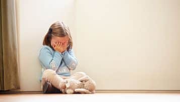 Prise en charge des enfants maltraités : l'État passe 