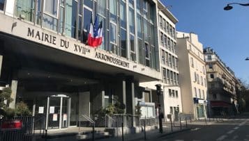 Entretien avec Pierre Bourriaud, DGS de la mairie du XVIIe arrondissement de Paris, qui accueille un centre de dépistage Covid-19