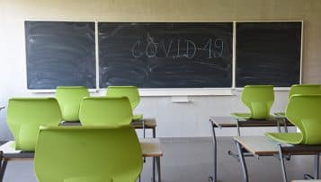 Réouverture des écoles : l'Académie de médecine recommande une batterie de mesures