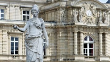 Décentralisation : le Sénat fait ses propositions pour "restaurer la confiance"