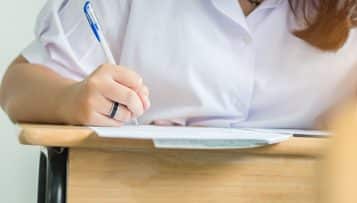 Nouveau bac : "simplification" des épreuves de contrôle continu