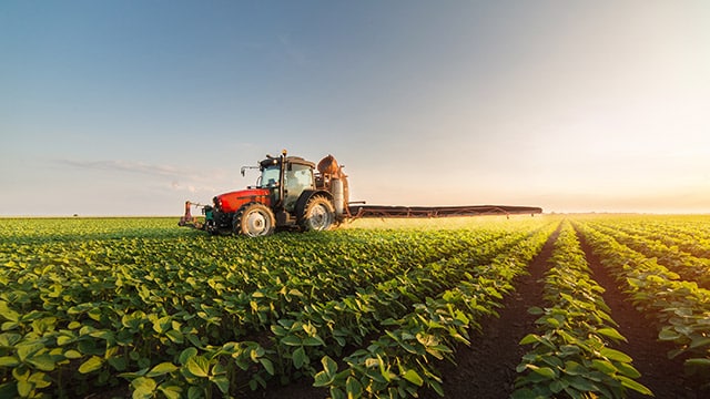Réduction des pesticides : 30 millions d'euros pour aider les agriculteurs à investir