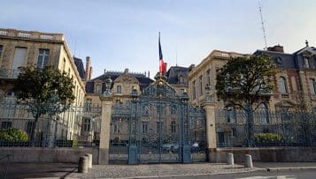 Des "sous-préfets à la relance" nommés "partout en France", annonce Amélie de Montchalin