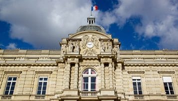 Le Sénat sonde les élus locaux sur la gestion de la crise sanitaire