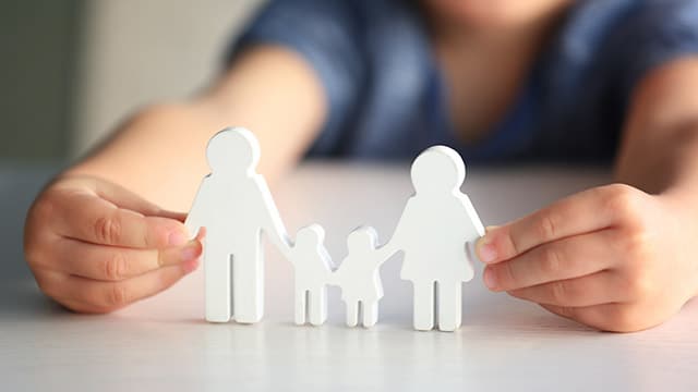 Un rapport formule 40 propositions pour améliorer la politique familiale